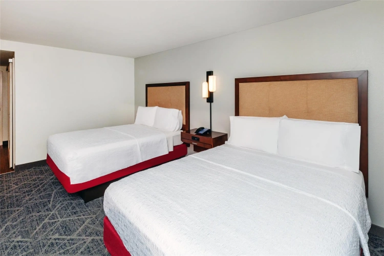 Standard Sextuple room