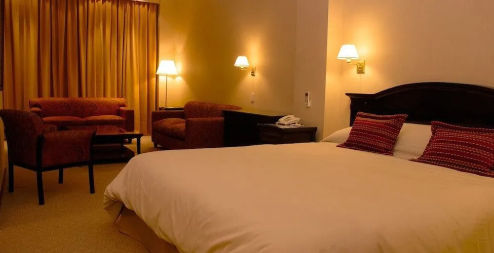 Status Hotel Casino