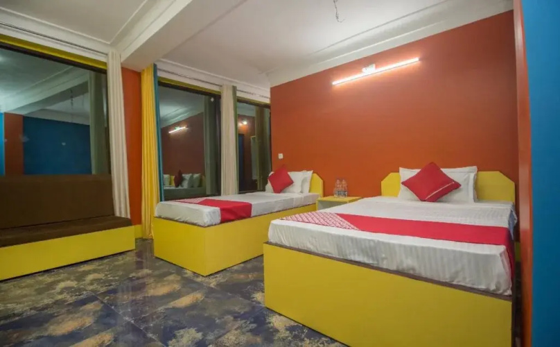 Relax Lodge By OYO Rooms