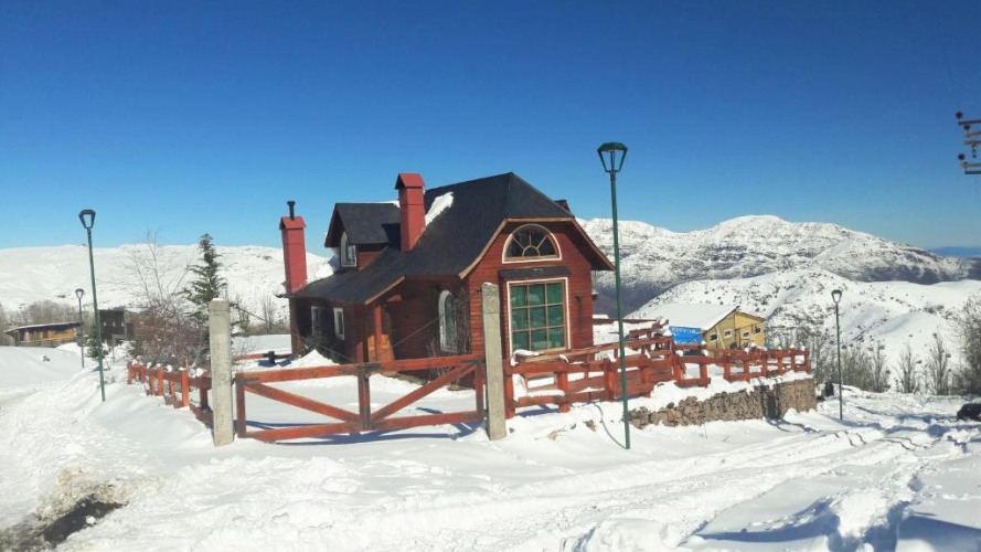 4 Bedrooms Chalet