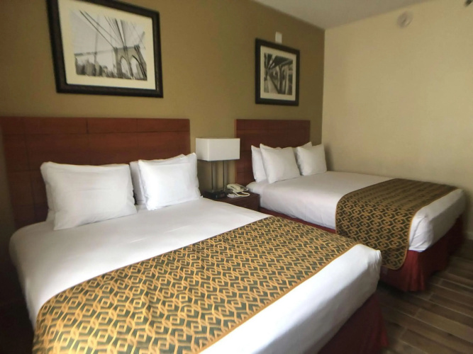 John Hotel
