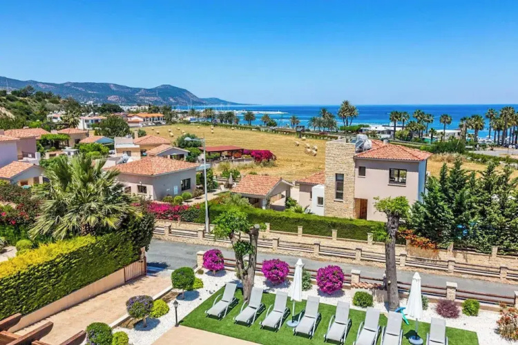 Villa Lara