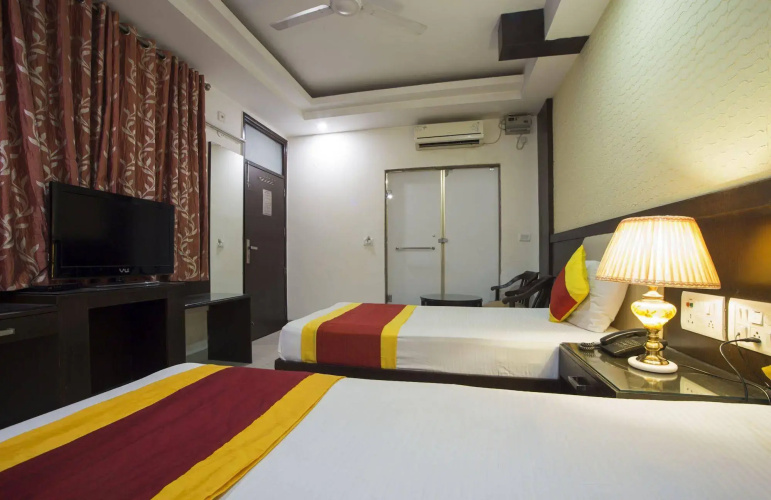 Hotel Baba Inn