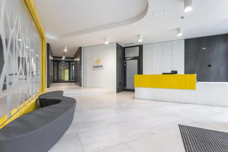 Yellow apartment with PARKING