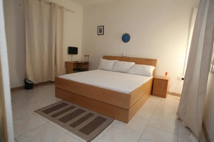 Akmary Guest House