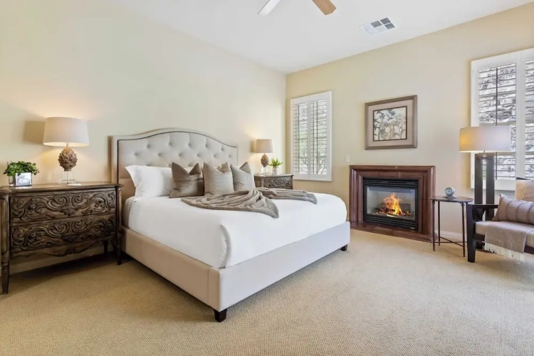 3 Bedrooms Apartment