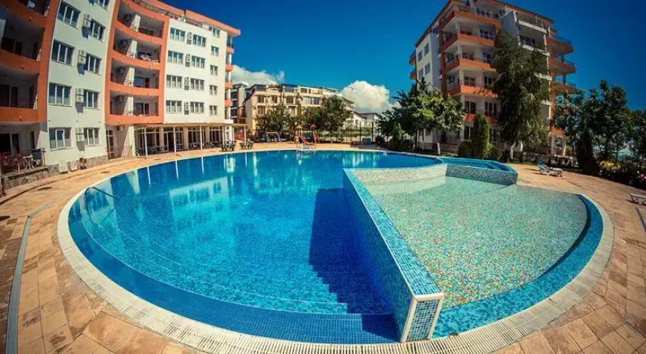 Riviera Studio