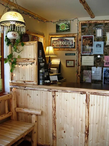 Wildwood Inn