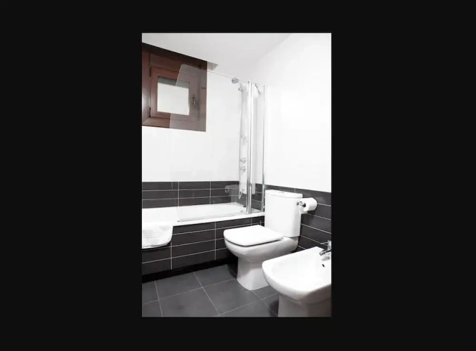 1 Bedroom Apartment with balcony