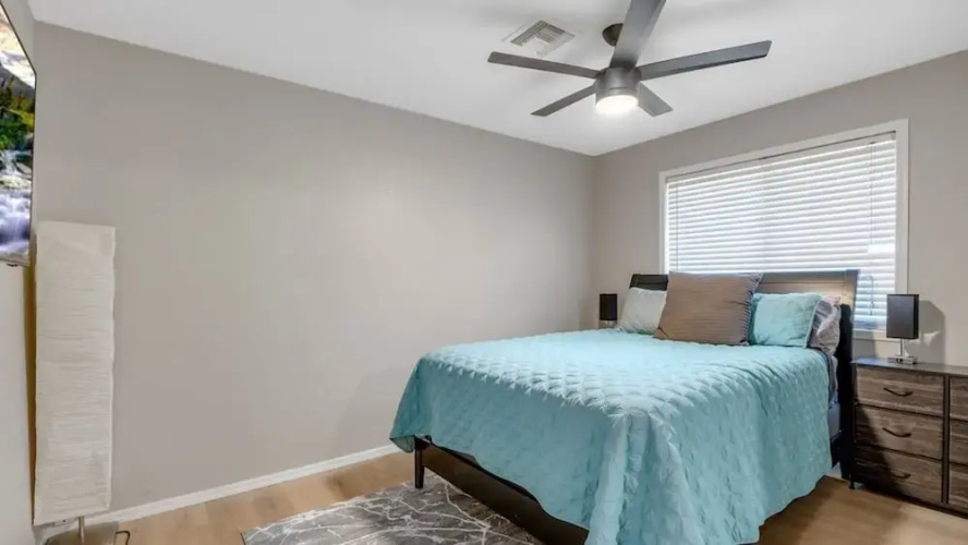 North Phoenix 4 Bdrm Vacation Home W/pool & Games!