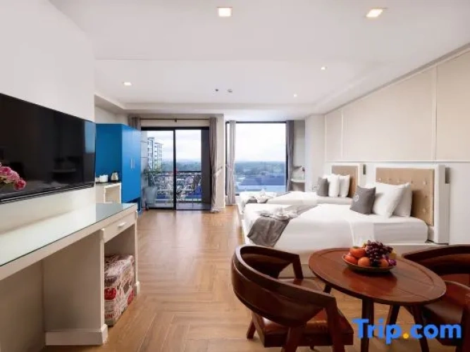 Deluxe Double Family room