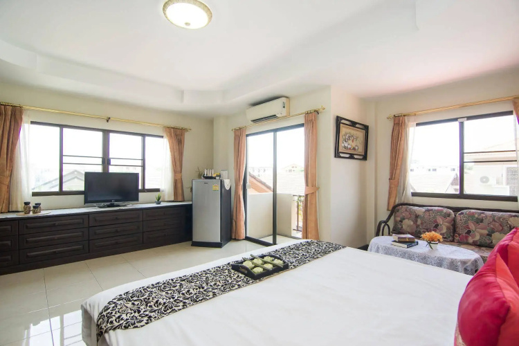 Happy Guesthouse