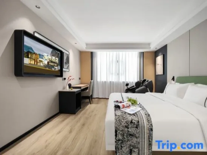 Deluxe Family room