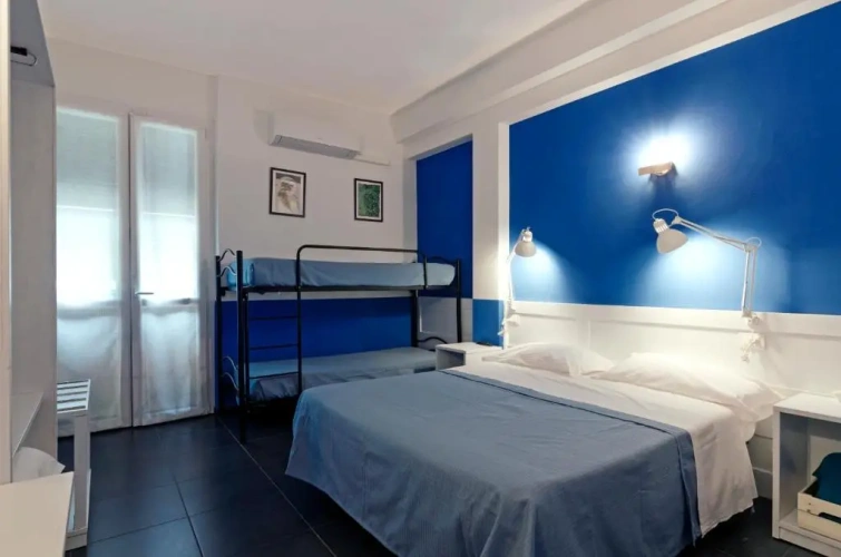 Triple room