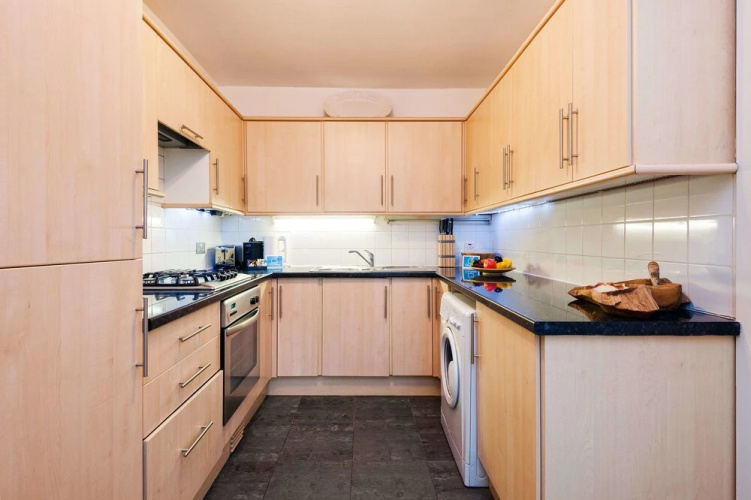 The Gloucester Terrace Abode - EFG