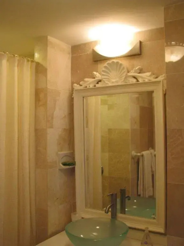 Royalton Suites