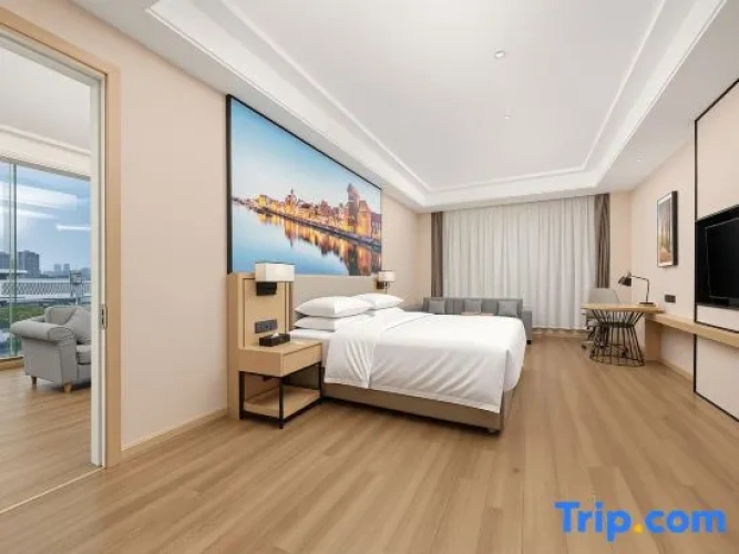 1 Bedroom Deluxe Suite