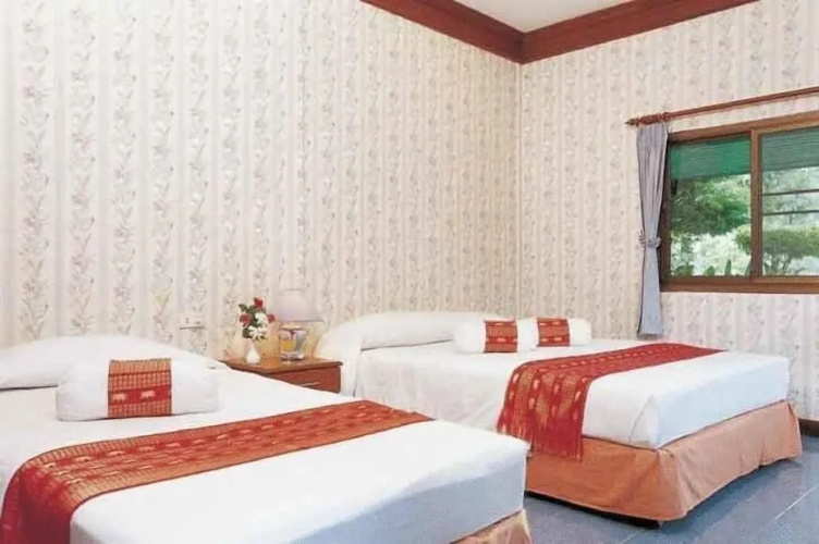 Samroiyod Holiday Resort