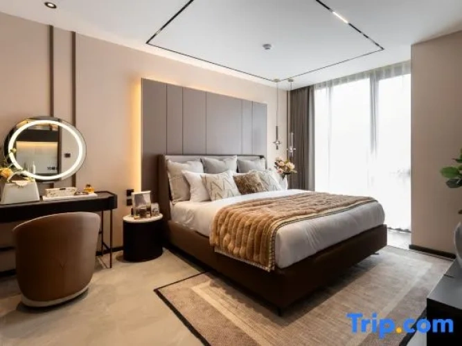 1 Bedroom Suite