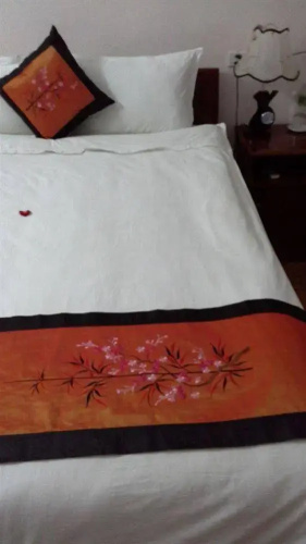 Avi Transit Hotel