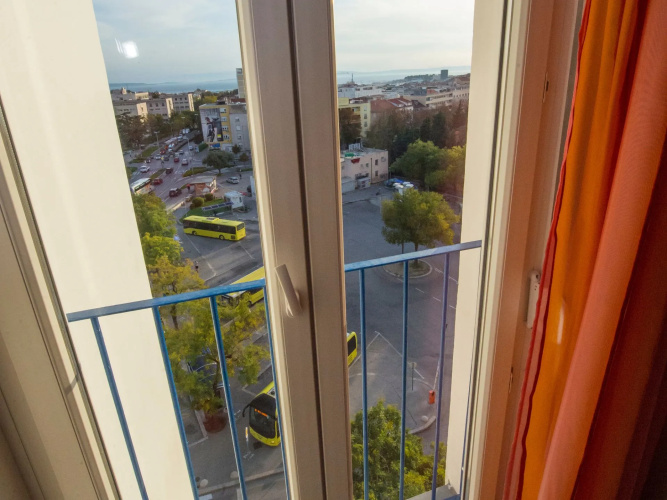 Studio apartment Mar - with view: SA3-Red Split, Riviera Split