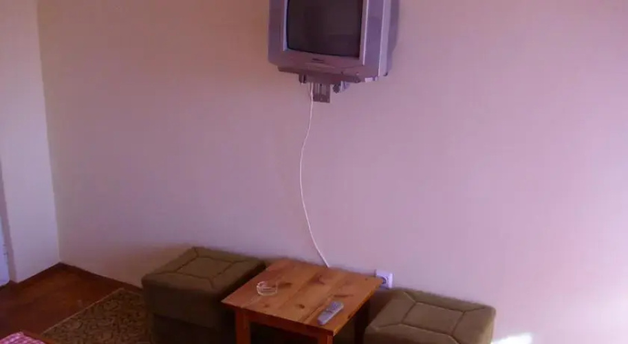 Dimovi Guest House