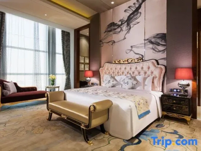 Presidential Double Suite