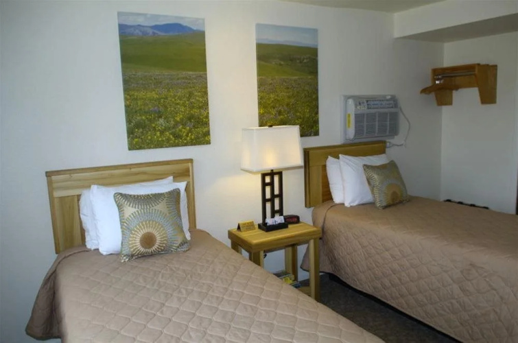 Trout Montana Motel