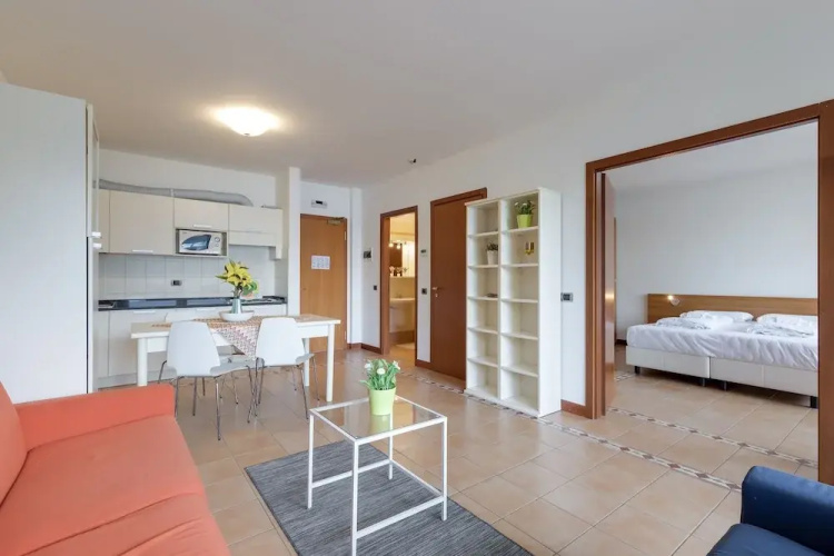 Porto Letizia P14