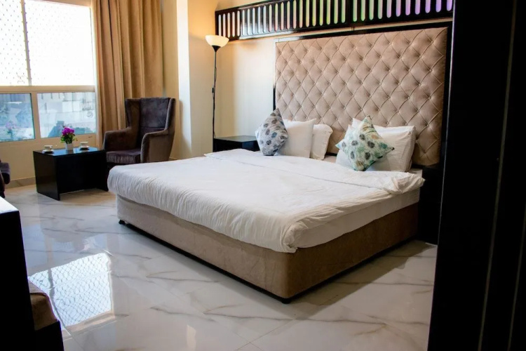 Qasayed Hotel