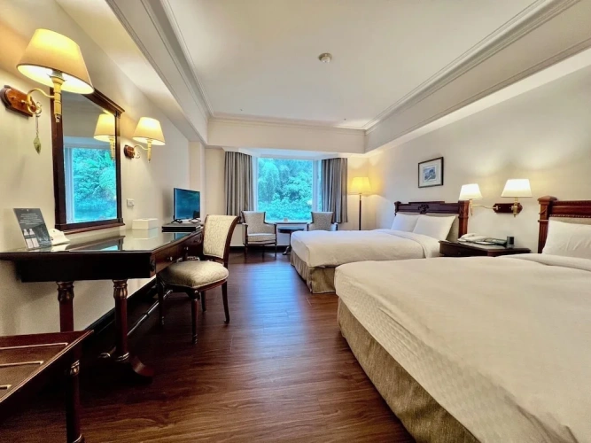 Classic Quadruple room