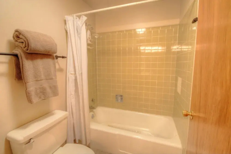 1068 3 Bedroom Home