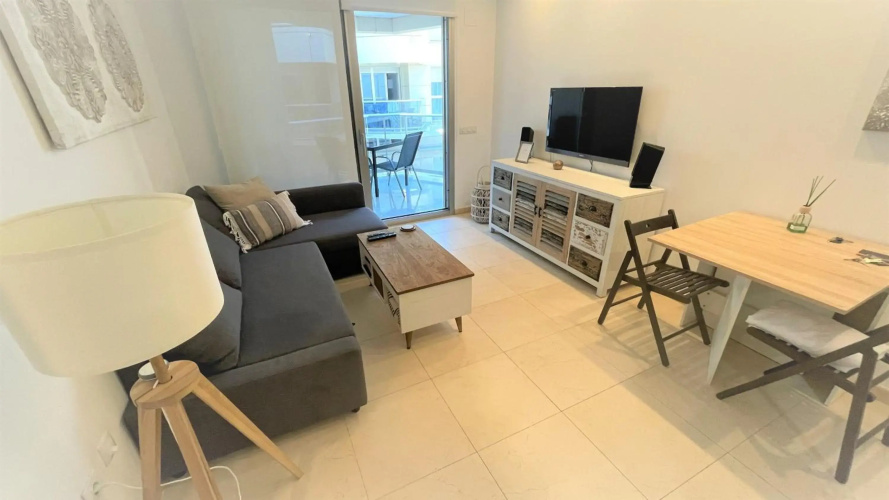 New Luxury Beachfront Apartament