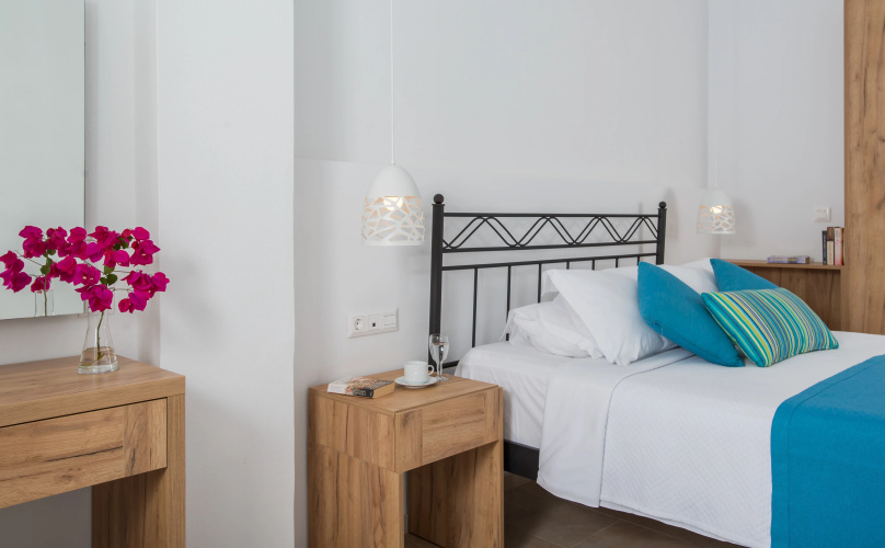 Oasis Beach Hotel