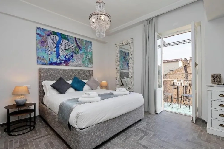 Deluxe Double room with balcony and with city view