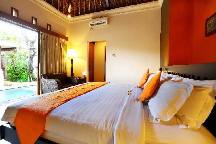 Bali Sunset Villa