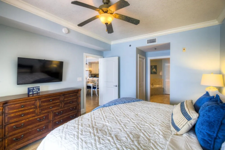 Azure 606 4 Bedroom Condo