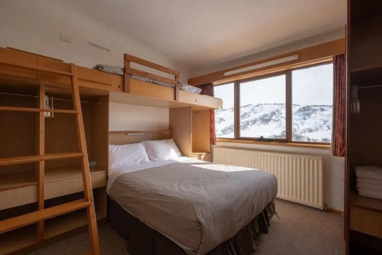 Boonoona Ski Lodge