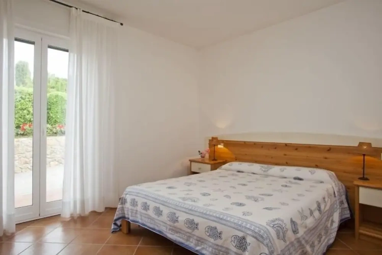 1 Bedroom Apartment with balcony