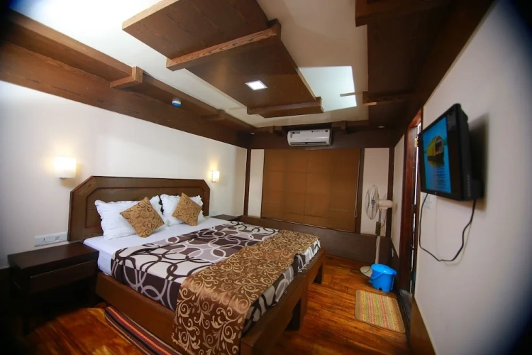2 Bedrooms Premium Chalet