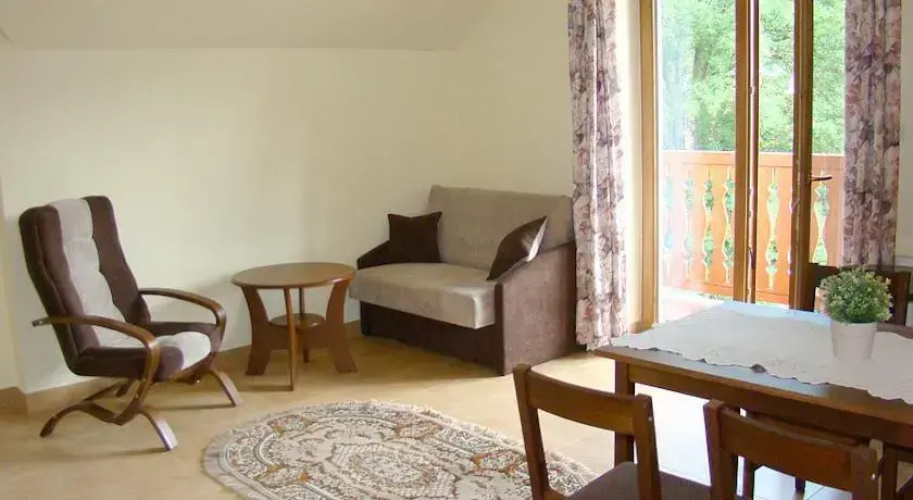 Apartamenty Pod Lipami
