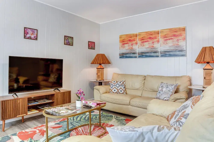 < 1 Mi to Dtwn Hilo: Comfy Condo w/ Pool Access