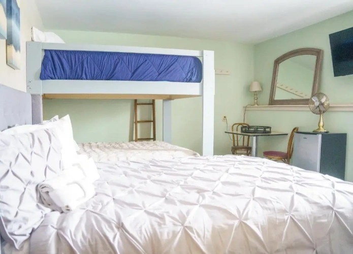 Deluxe Double Suite