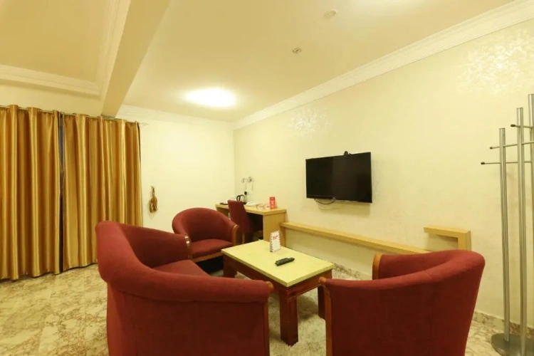 Standard Family room