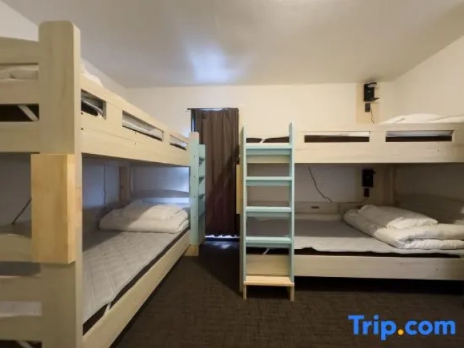 Standard Sextuple room