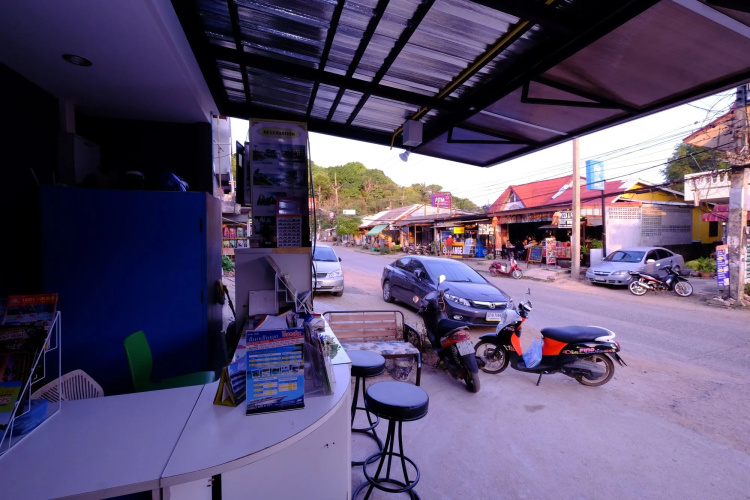 Lanta at Lanta Place