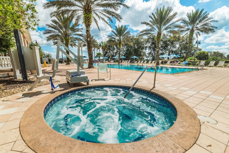This 7 bed villa's interior is beautiful