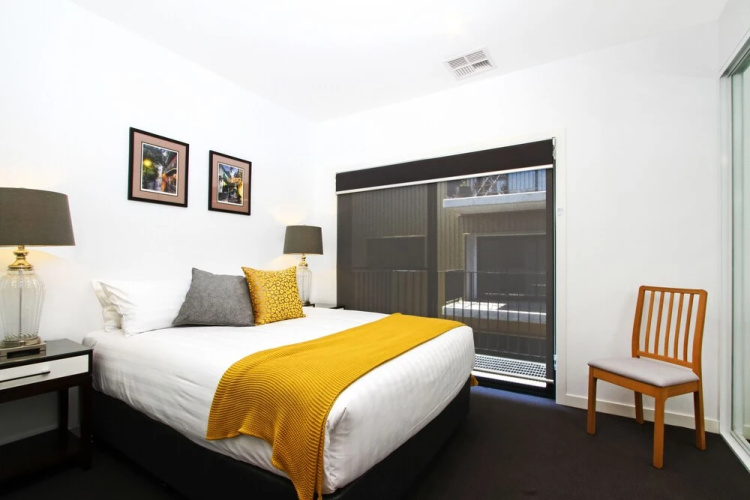 Accommodate Canberra - Dockside