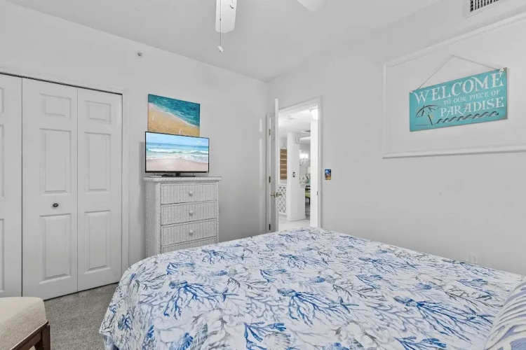 Oceanwalk 1-303
