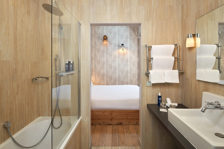 Les Plumes Hôtel Paris